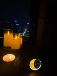 明天世界不會(huì)變好
但睡過(guò)一覺(jué)
我可以重新
想點(diǎn)辦法

——會(huì)有辦法的配圖