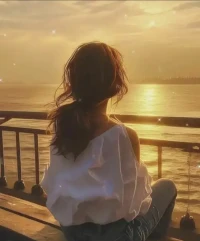 我知道此刻你的心或许像被揉皱的信纸，每一道褶皱里都藏着说不出的疼痛。没关系的，想哭就哭出来，想停下歇息就安心躺一会儿，你不需要立刻变得完美而坚强。配图