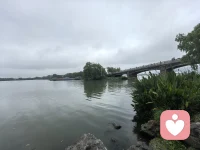 幸福，来自于心灵的宁静满足；快乐，来自于精神的富有。善待每一份所得，用心过好当下的每一个日出日落，才是对生命最好的回馈。早安🌹☀