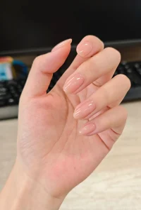 心理學(xué)研究表明，所有讓人上癮的關(guān)系，本質(zhì)上都是“稀缺效應(yīng)”——越難得到，越渴望；越易得到，越輕視。同理，在異性關(guān)系中，誰稀缺，誰就占據(jù)主導(dǎo)權(quán)，能讓對方持續(xù)上癮。配圖