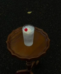 真正的自由，是在能量的海洋里，既保持自己的频率，又尊重他人的波幅。