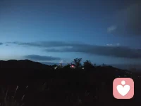 夜幕降臨。配圖