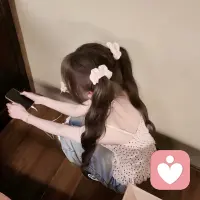 心很贵，一定要装最美的东西，
情绪很贵，一定要接触让你愉快的人🍃ᯐ𓇠配图