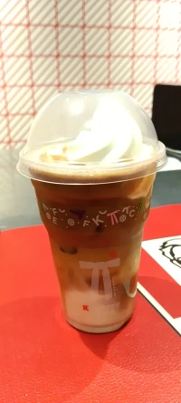 我希望有幸成為你的傾聽(tīng)者，與你共同分享陽(yáng)光和微笑，抵御黑暗和挫折。配圖