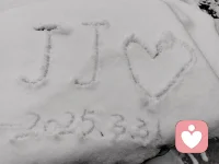 当你不相信爱情的时候
请听听《西海情歌》
去看一看昆仑女神的故事
www.我爱你♥.com配图