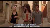 如何在亲密关系中控制情绪？

好的亲密关系，需要学习控制情绪，这有助于我们更好的和伴侣相处。

首先，建立情绪预警机制。记录我们情绪失控时的身体和心理信号，避免爆发家庭危机。设置“情绪暂停按钮”当你觉察到情绪信号出现时，立即按下“暂停按钮”。停止当前的对话或行为，给自己一些时间，或者暂时离开对话现场，到自己的“避风港”冷静一下。

其次，进行“角色互换”练习， 寻找“双方的共同目标”，表达“同理心”。用换位思考来理解对方的感受和动机。即使你不同意对方的观点，也要尝试理解对方当时的感受和心情，并表达你的理解。例如“我能理解你现在的感受，但我觉得……”

最后，练习非暴力沟通，用“我”开头表达感受和需求。描述客观事实：避免使用评价性或指责性的语言，而是客观地描述事情的经过。表达你的感受，说出你的需求，并提出具体的请求。

总的来说，在亲密关系中学习控制情绪，需要双方共同努力，不断练习和提升。当双方情绪上头时，通过建立情绪预警机制，练习换位思考，以及学习非暴力沟通，我们可以减少情绪失控带来的伤害，建立更加和谐稳定的亲密关系。

～～～亲密关系心理学小笔记～～～