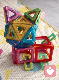 懂得進退才能成就人生，懂得取舍才能淡定從容，懂得知足才能怡養心性，懂得刪減才能輕松釋然，懂得變通才能少走彎路，懂得反思才能提高自己！配圖