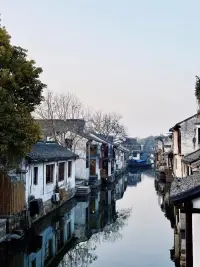 人越是在安逸的时候越想寻找刺激