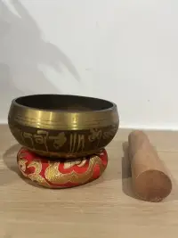 “焦慮的反義詞不是平靜，是投入當下。”配圖