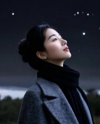​“未来教育的使命，一定不是培养多少高分的孩子，而是我们要让孩子成为最好的自己，成为真正的人。配图