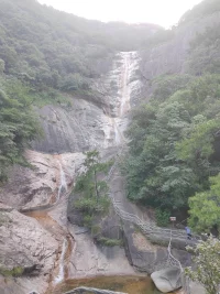 生活是自己的，要不要主動抓住機會掌控人生，和別人一點關系都沒有，取決于你自己，而不是在錯失良機之后去后會。