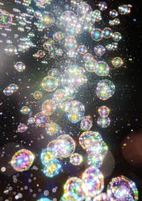 昨天的疲憊還留在枕頭里，可朝陽已經爬上了窗臺。那些沒說完的話、沒抵達的遠方，都在這縷晨光里重新有了盼頭。生活總在裂縫里藏著驚喜，今天就輕裝出發吧，去擁抱屬于自己的新故事，哪怕步履蹣跚，也是在向光而行。配圖
