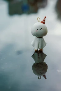 生气是最没有意义的事，也不要期望人人都能理解你，你做的再好，也不是人人都喜欢，你做的再多不一定人人都说好，一样的嘴不一样的说法，一样的眼不一样的看法，一样的心不一样的想法，谁人背后不说人，谁人背后不被说的，做事无需让人理解只需尽心尽力做人不必讨人喜欢只需要问心无愧，你只管做好自己，其他的交给时间和天意