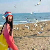 既許一人以偏愛，愿盡余生之慷慨配圖