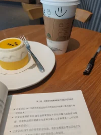 同一天生日的朋友們 生日快樂呀！配圖