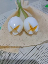 知来路方能识归途，铭初心方能担使命。愿大家在迷茫和困惑时，莫忘你的初心；在无助的时候，记得你自己的珍贵；在犹豫的时候，依然能够爱你所爱，行你所行，听从你心，无问西东。
    我也祝愿我自己守住专业的初心，抵挡住各种诱惑，坚守住伦理和设置，让自己成为一个合格的心理咨询师！配图