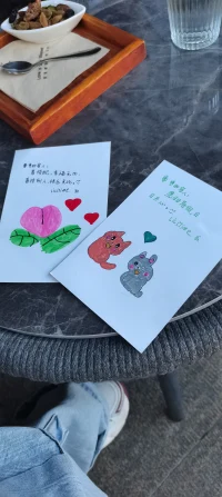 沒有人不遺憾，只是有人不喊疼。
可有，可無，可去，可留，取舍之間，便是人生。配圖