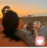 終于有一天，我將舉杯，
敬一敬我的沖撞，
敬一敬我的孤勇，
還有我秉直的脾性，
以及我的淚不自??配圖