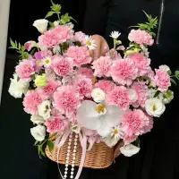 今天是7月2日 星期三 

自然当中的好东西都是缓慢的，太阳一点点升起，花一朵朵开。

粮食成熟、细水长流，这些东西都是慢慢来的，相反那些骤然的都是灾难，所以别太着急了。

只要你定好目标，做好眼前事，终有一天你会发现，你想要的已经来了！早安！