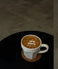 ✎.𝙉𝙞𝙘𝙚 𝙇𝙞𝙛𝙚 
成长就是一路跌跌撞撞  一步一个教训

  daily
全力以赴爱自己  适可而止爱别人配图