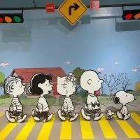 偷偷告诉你一个生活小妙招，抱我比抱怨强一万倍。配图