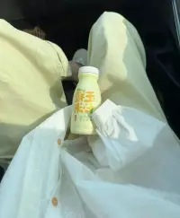 愛(ài)與不愛(ài)，都要落落大方，我心向陽(yáng)，何懼悲傷??配圖