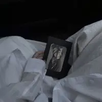 年龄带给我们的是通透 ，记住 所有关系你不要了 这题就解了。