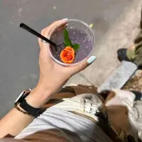 ?????????? ???????? ??
我嘛 ?想喝奶茶想吃肉 想不運動躺著瘦