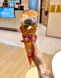 ??2?2?/??.?? ?????????????????????? ??月 .?.?
“???盼望著九月的風(fēng)，能捎來好多好多好消息～”
