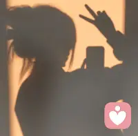 做什么都是消耗一生，
不如做自己喜欢的事。