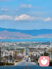 安全感终究无法从他人那里百分之百获得，它源于你内心那个“无论怎样，我都会在这里陪着自己”的承诺。当你成为自己最稳定的依恋对象，外界的风雨就不再轻易摇动你的根系。配图