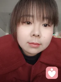 春风十里，不及相遇有你，
晴空万里，不及心中有你