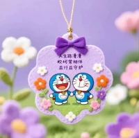 情绪价值就是：你身边有一个充满耐心的爱人，你们相处久了，你会发现一个男人最大的魅力不是多有钱，也不是长的有多帅，而是拥有稳定的情绪和解决问题方式的能力。


即便是你自己的原因把事情搞砸了，他的第一反应不是埋怨和指责，而是先安扶你的情绪，并想办法解决问题，他有担当，会照顾你的感受，让你越来越有底气，不管什么时候，你知道他都会无条件站在你身边，听你说话，为你撑腰。


后来我发现：“原来一个好的爱人，真的可以减轻一半的人间疾苦。”