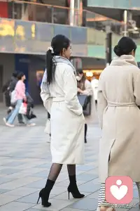 人生的底氣，不是來自于外界的依賴，而是來自于自己為自己兜底的能力，所謂人生兜底，不是等誰來救，而是自己長出鎧甲。配圖