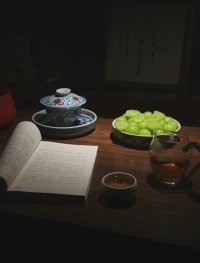 如果你一個人的時候，覺得很舒服很自在，那說明你是一個內心強大的人，因為只有能量高的人，才會享受孤獨，獨處的最高境界就是無需理解，自由萬歲。配圖