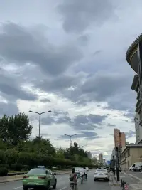 我們人際交往的模式，大多時候是我們小時候在家庭中習得的，現在仍然在使用。每個人的處事方式都帶有原生家庭模式，不只是他個人！配圖