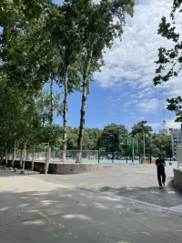 愛自己是一切美好的開始！任何時候學會不為難自己。