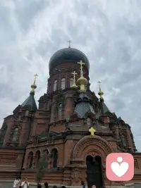 想一想，我們小的時(shí)候想要父母如何對(duì)待我們，我們是高興的、自豪的和自我相信的，我們現(xiàn)在就用這種方式去對(duì)待自己的孩子，也可以這樣對(duì)待我們自己，這是一種特別美好的方式。配圖