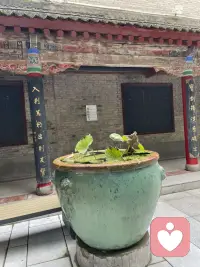 小時候沒有被好好對待過的人，長大后大多數都會過得比較辛苦！配圖