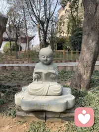 如果你有目标、有理想、有自己想要的生活，可以尝试给自己制定一个计划，让自己清楚每天应该做什么、怎么做，从有规划的行动开始，坚持下来，你就会越来越靠近你想要的生活。配图