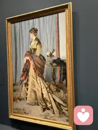 世间关系本就如此：
没有恒定的亲疏，只有恒定的利弊。朋友和敌人从来不是固定标签，全看利益站位，敌人的敌人，转眼就能抱团取暖；人大多都是墙头草，风向往哪吹，立场就往哪倒。

利益到位，再大的分歧也能求同存异；利益落空，再深的交情也会道不同不相为谋。

真话永远刺耳，实话最不讨喜。掏心说真话，别人不爱听，反倒嫌你语气不好、不够温柔、情绪差；可世人都忘了，良药本就苦口，忠言从来逆耳。

人情远比金钱昂贵，能用钱摆平的，千万别欠人情；钱能还清，人情债难算。

人性最真实的软肋：
总无限放大自己的付出，下意识盯着别人的缺点；习惯性自我感动，又容易自我内耗受伤。
见人比自己强，就自卑内耗、看低自己；见人比自己弱，又会本能轻视那份软弱。说到底，都是逃不开人性的弱点。配图