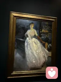 世间关系本就如此：
没有恒定的亲疏，只有恒定的利弊。朋友和敌人从来不是固定标签，全看利益站位，敌人的敌人，转眼就能抱团取暖；人大多都是墙头草，风向往哪吹，立场就往哪倒。

利益到位，再大的分歧也能求同存异；利益落空，再深的交情也会道不同不相为谋。

真话永远刺耳，实话最不讨喜。掏心说真话，别人不爱听，反倒嫌你语气不好、不够温柔、情绪差；可世人都忘了，良药本就苦口，忠言从来逆耳。

人情远比金钱昂贵，能用钱摆平的，千万别欠人情；钱能还清，人情债难算。

人性最真实的软肋：
总无限放大自己的付出，下意识盯着别人的缺点；习惯性自我感动，又容易自我内耗受伤。
见人比自己强，就自卑内耗、看低自己；见人比自己弱，又会本能轻视那份软弱。说到底，都是逃不开人性的弱点。配图