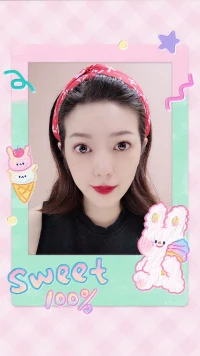 ❤️六一快乐 童心未泯❤️

❤️童心的本质是一种未被世俗规则完全遮蔽的生命原力，它既是对世界永不停歇的好奇探索，也是个体保持内在生命力的核心能量源。心理学研究证实，童心并非儿童专属特质，而是一种可持续滋养成年人精神世界的内在资源。

❤️童心是一种内在的心理能量，心理学认为，童心不仅是一种成长阶段的特性，更是一种内在的心理能量，能引导个体更自由地表达自我。研究发现有童心的成年人，更容易全身心投入探索和创造中体验到喜悦、好奇和满足感。倾向于以开放、乐观的态度看世界，且更容易建立深厚的社会连接，减少焦虑抑郁，提高生活满意度。在情绪调节、人际关系以及压力应对方面均表现更好。