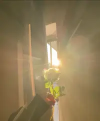 🌞向阳而生，丢掉焦虑🌞
培养一颗向阳的心态，抛开烦恼和焦虑。生活中总会遭遇各种困难和挑战，但只要我们保持积极的态度，才能更好地面对。🌟