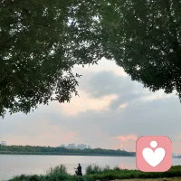 我們沒有忘記過去，不是因為懷念別人，而是懷念那段歲月中的自己配圖