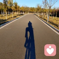 要做一個優雅的人，首先要增長自己的見識，凈化自己的心靈，而閱讀，是讓容顏和靈魂變優雅的充電方式。配圖