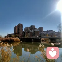 遇到問題不要慌亂，先分析問題，找到解決問題的辦法，比如手里的項目比較繁雜，那就先按照輕重緩急把工作梳理好，穩扎穩打，逐步提高職場競爭力。配圖