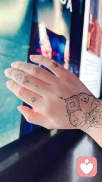 孤獨，你介意了，它就是孤獨，你享受了，它就是自由。配圖