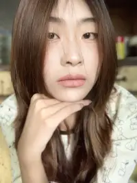 ?? 情緒是海，而傾訴是岸。我在這里，等你靠岸歇息。