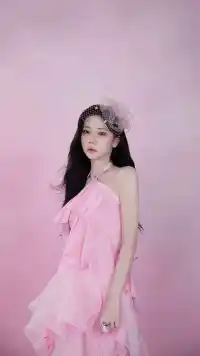 孩子成长的道路上，陪伴和物质的给予固然重要，但请不要忽视了孩子脆弱时给予他们的那份安全感……